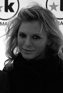 Emilia Fox