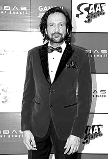 Kay Kay Menon