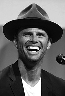 Walton Goggins